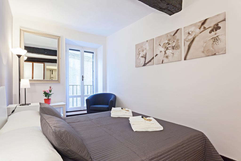 Rome As You Feel - Minerva Apartment ภายนอก รูปภาพ